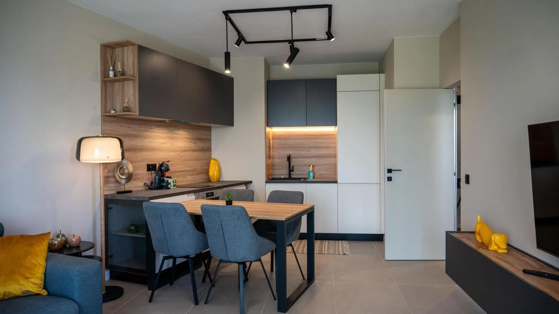 Sonata Apartment 소피아